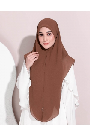 Defect Manis │ Walnut